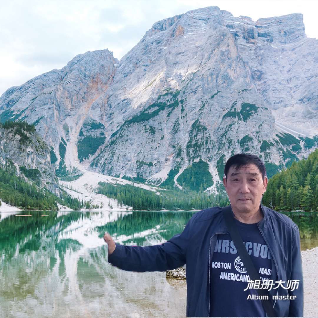 英勇演变电话的照片