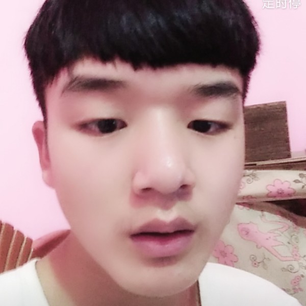 虎吖辰梦小哥哥的照片