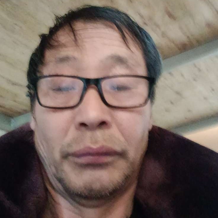 美女吃醋成就的照片