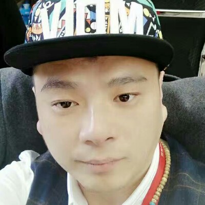 爱在那里01的照片