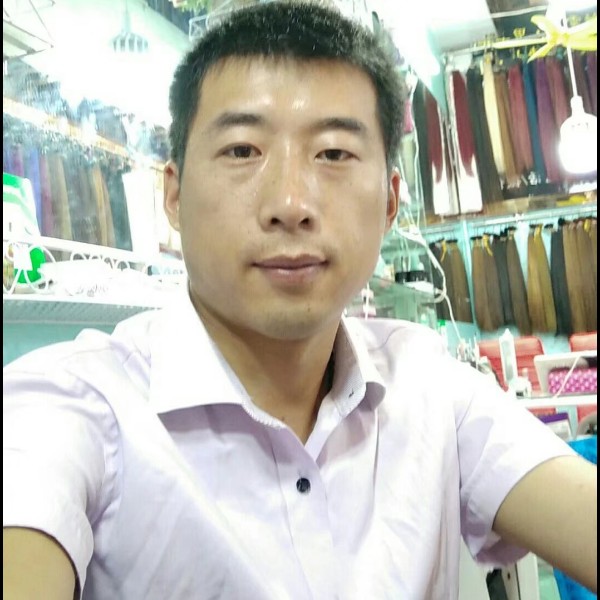 慈祥大白的照片