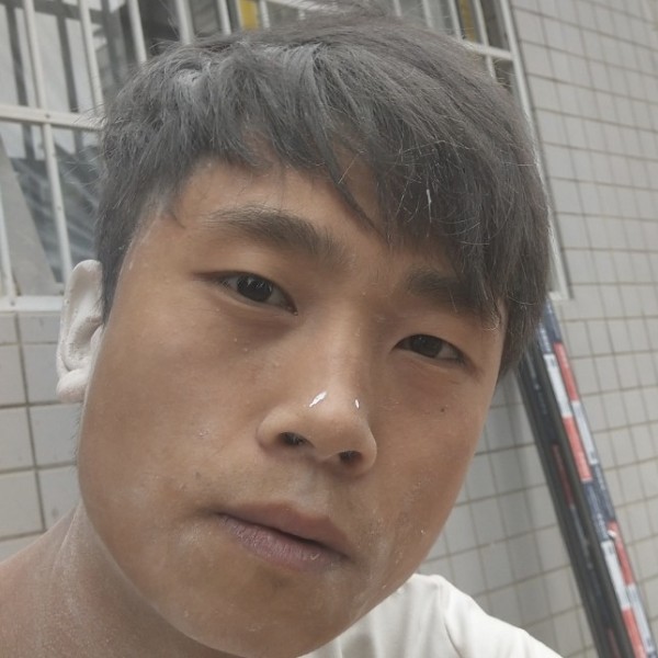 简单等待枫叶的照片