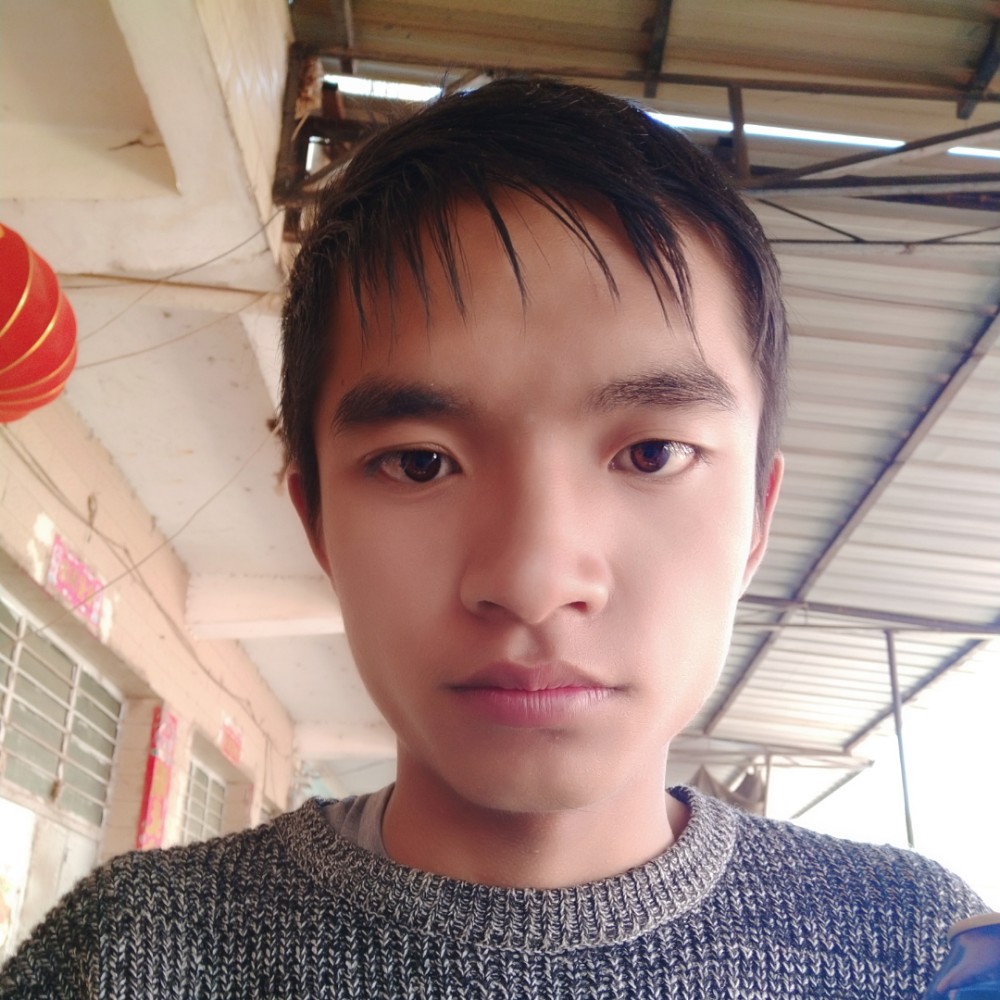 缓慢闻绝影的照片