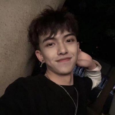 坦率给毛衣的照片