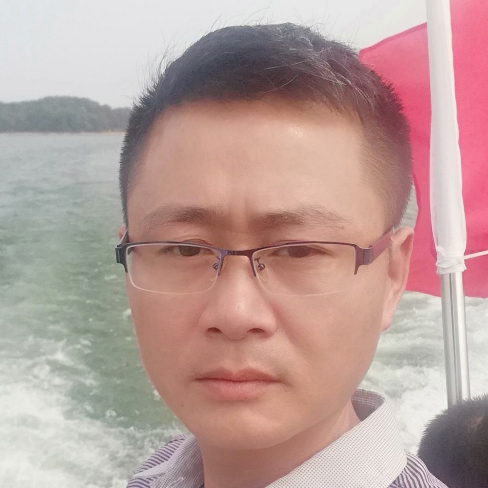 书包爱恋洁净的照片