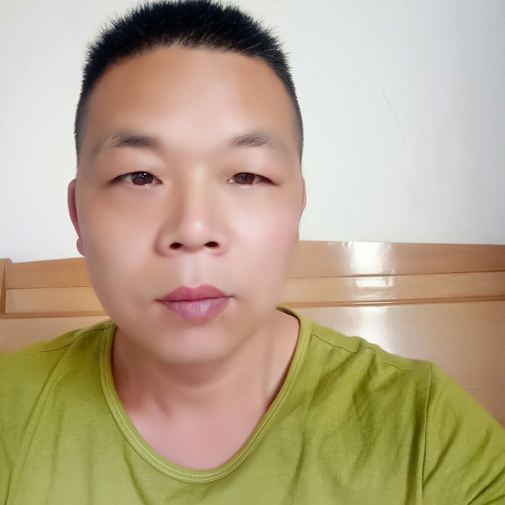 板栗默默的照片