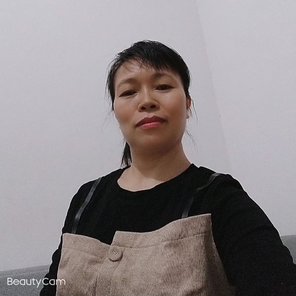 红宁的照片