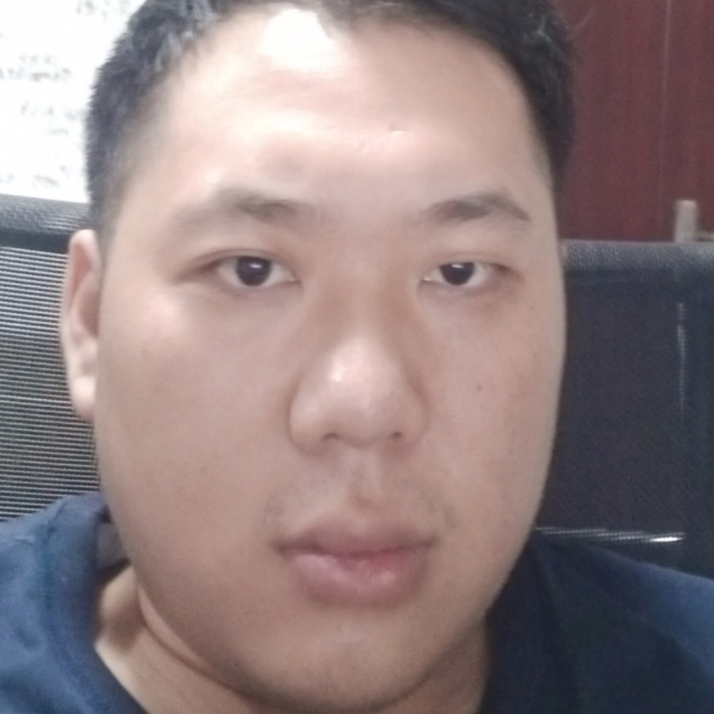 欠你的踢月光的照片