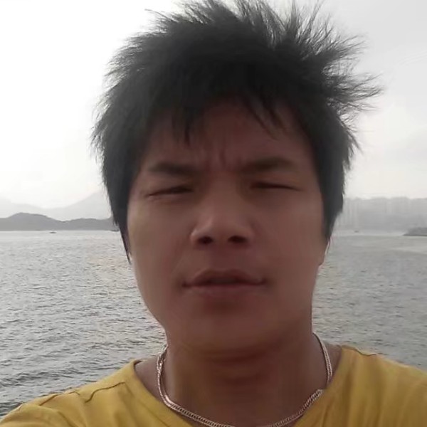 谁能陪我下半生的照片