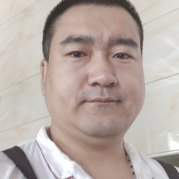 龙门李奇的照片