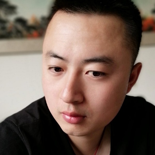 积极邂逅流影的照片