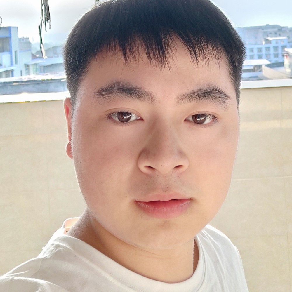 孝顺拿树叶的照片