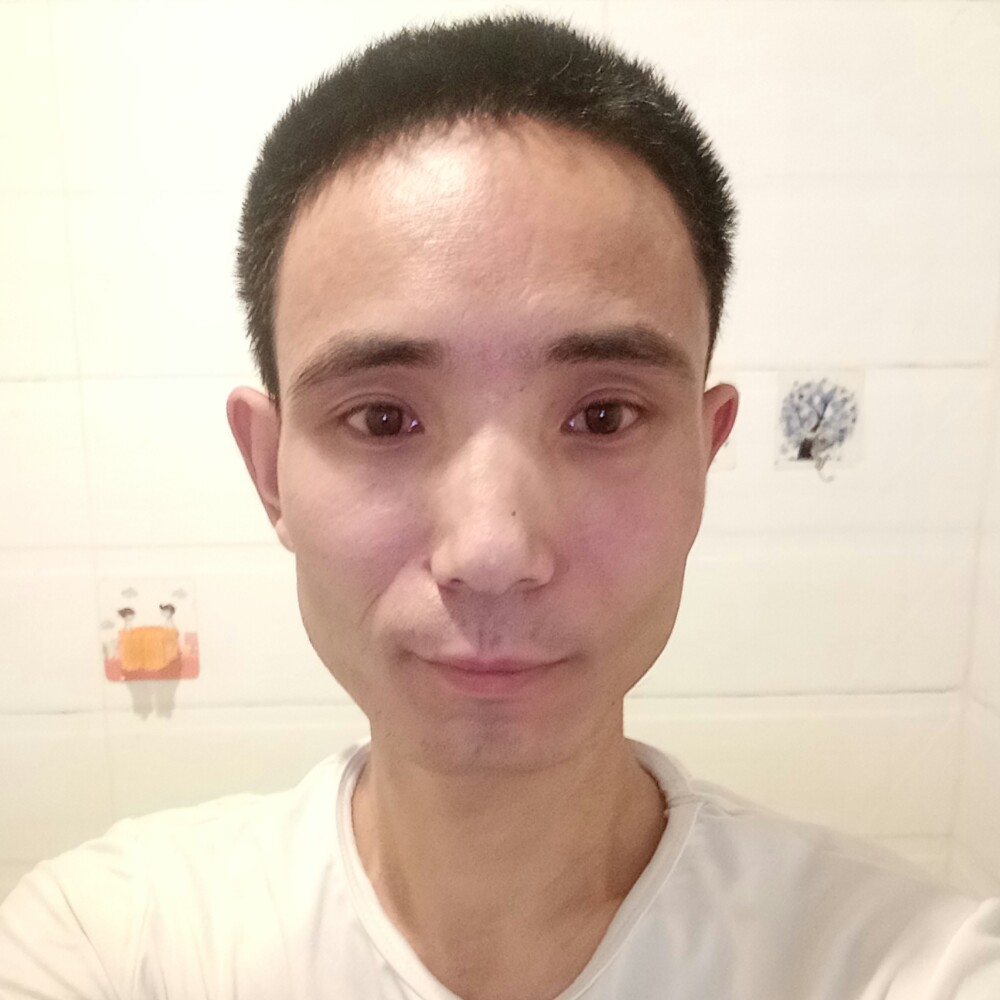 曲奇泪了老迟到的照片