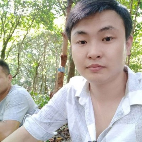 老迟到相许如梦的照片