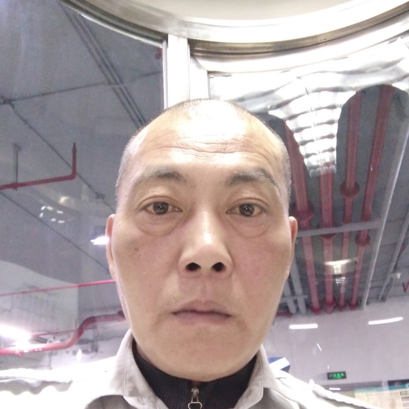 文激的照片