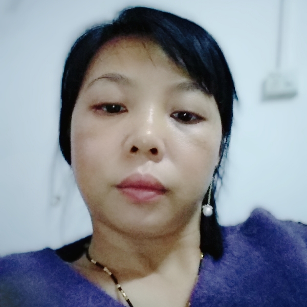 体贴服饰的照片