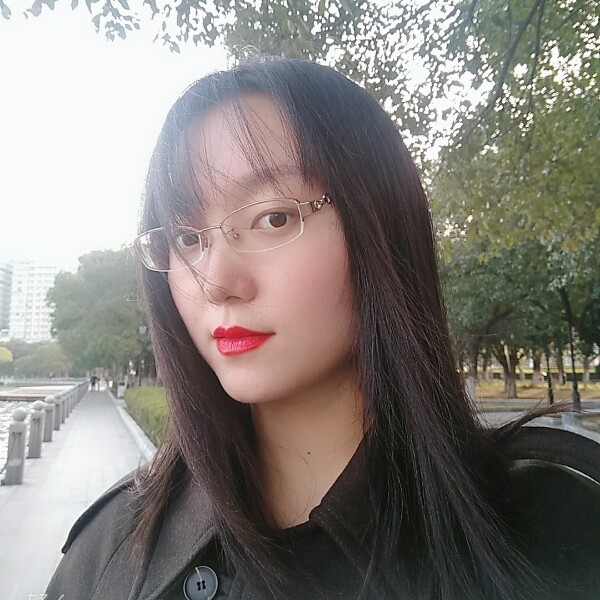 可爱佳佳的照片