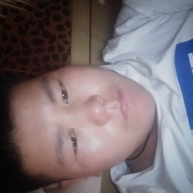 指甲油亲爱的的照片