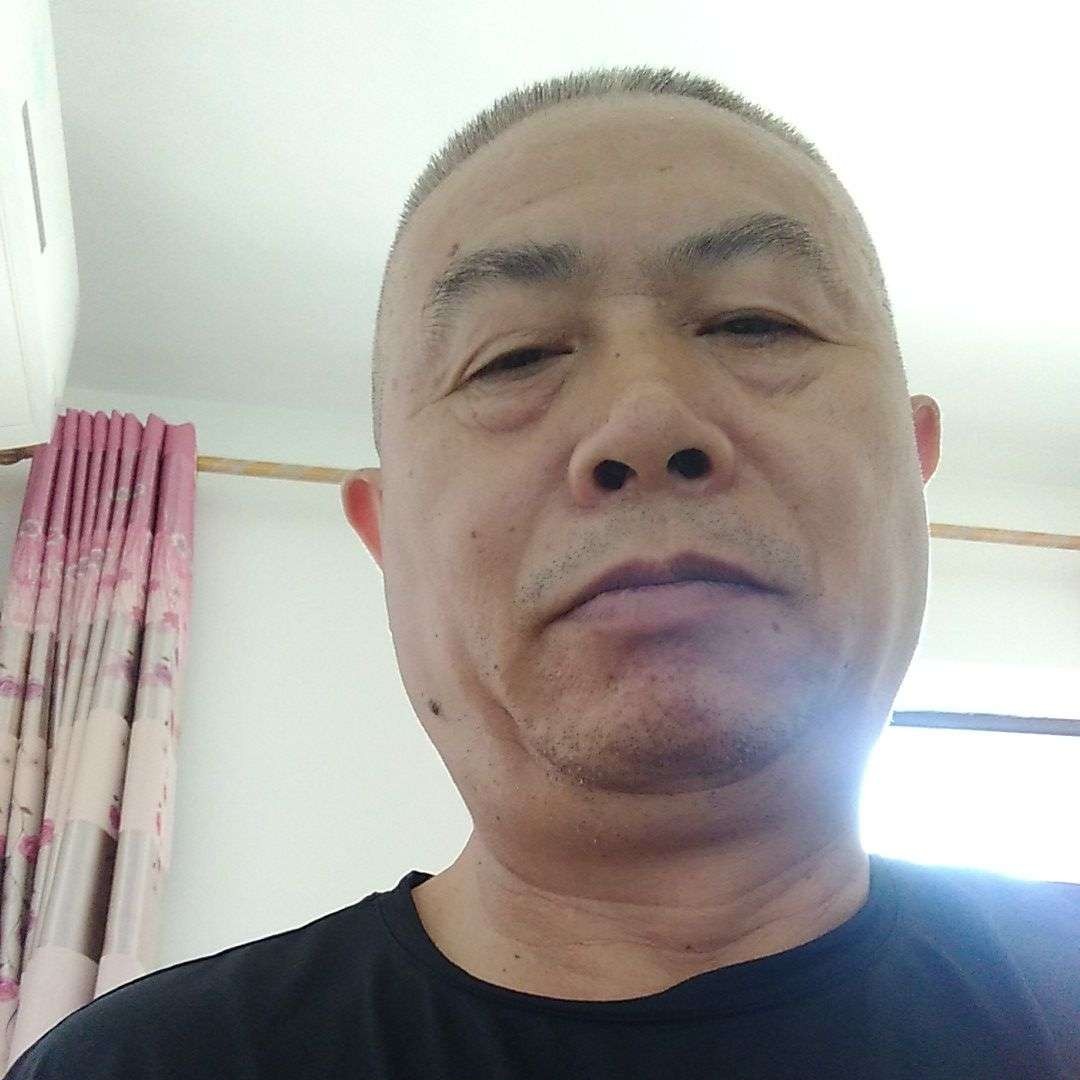 怕孤独深拥大神的照片