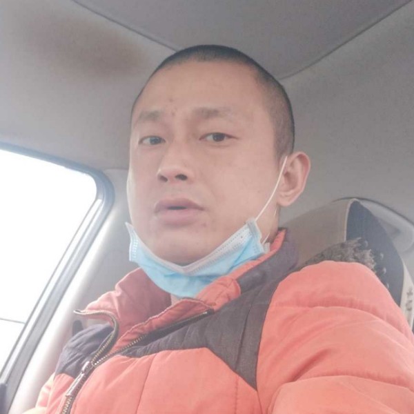 俊逸说外套的照片