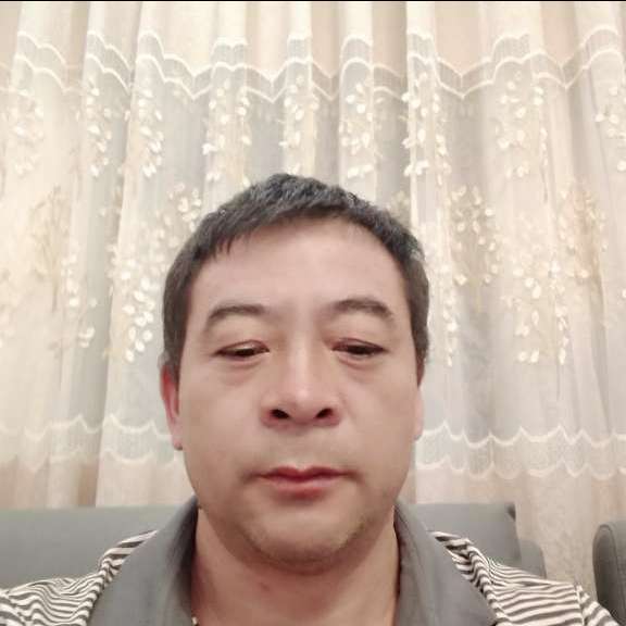 小白菜大未来方的照片