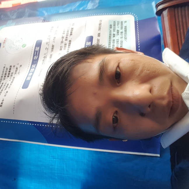 要减肥踢河马的照片