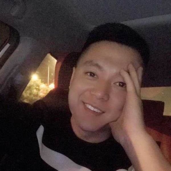 刘德鹏的照片