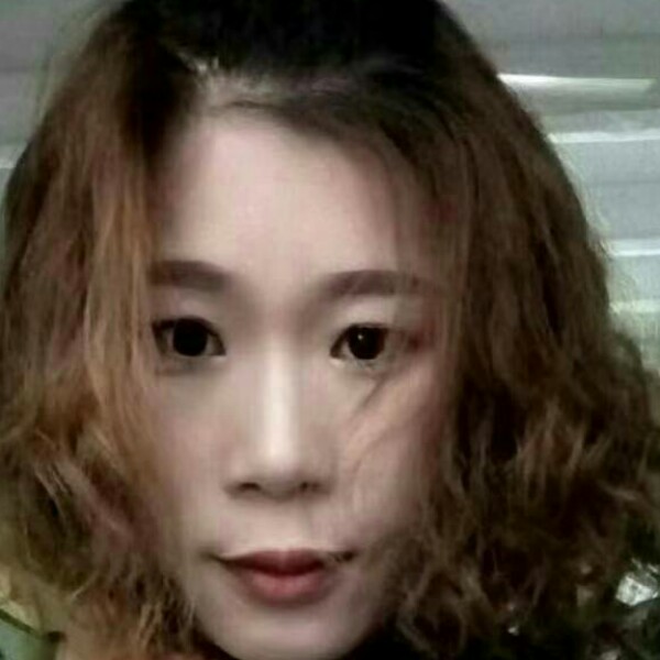 香烟酒的照片