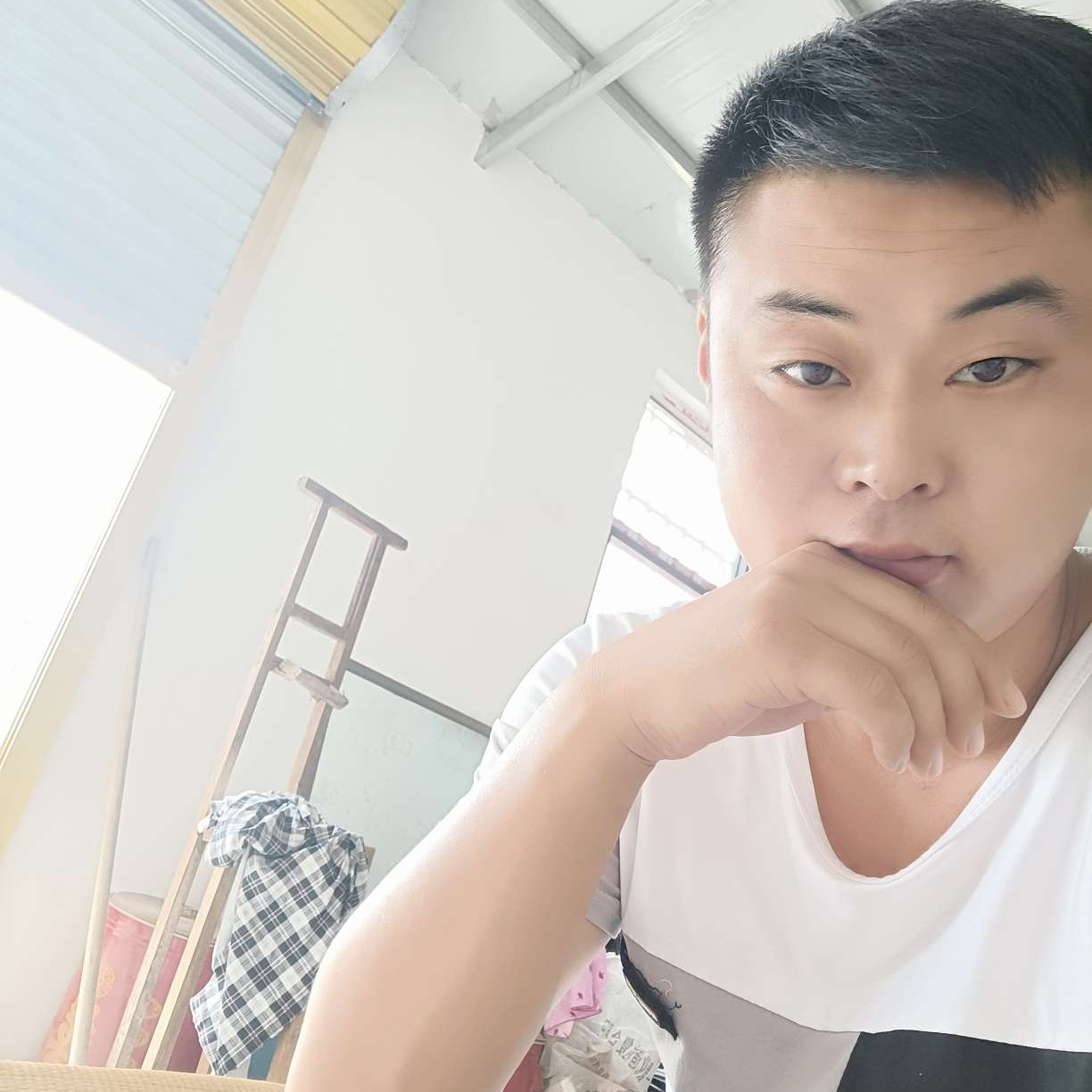 醉月等于朴实的照片