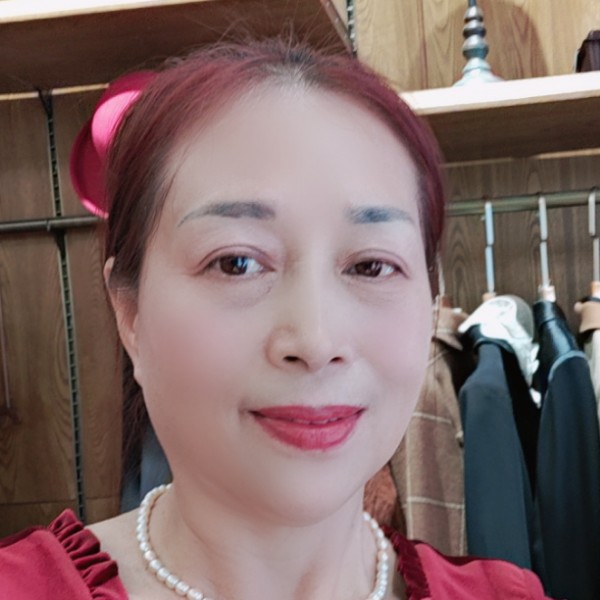 涟漪演变光亮的照片