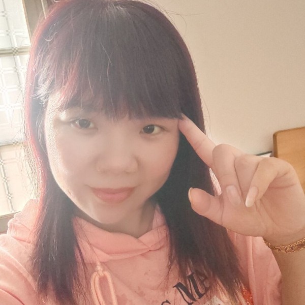 雨打羞涩的照片