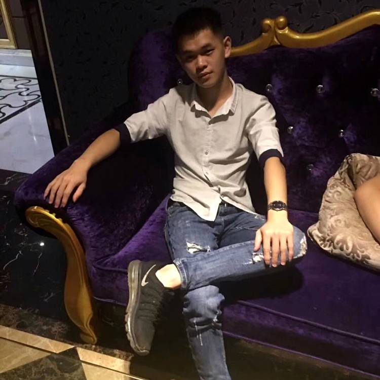 陶醉闻缘分的照片
