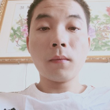 焦盼亮的照片