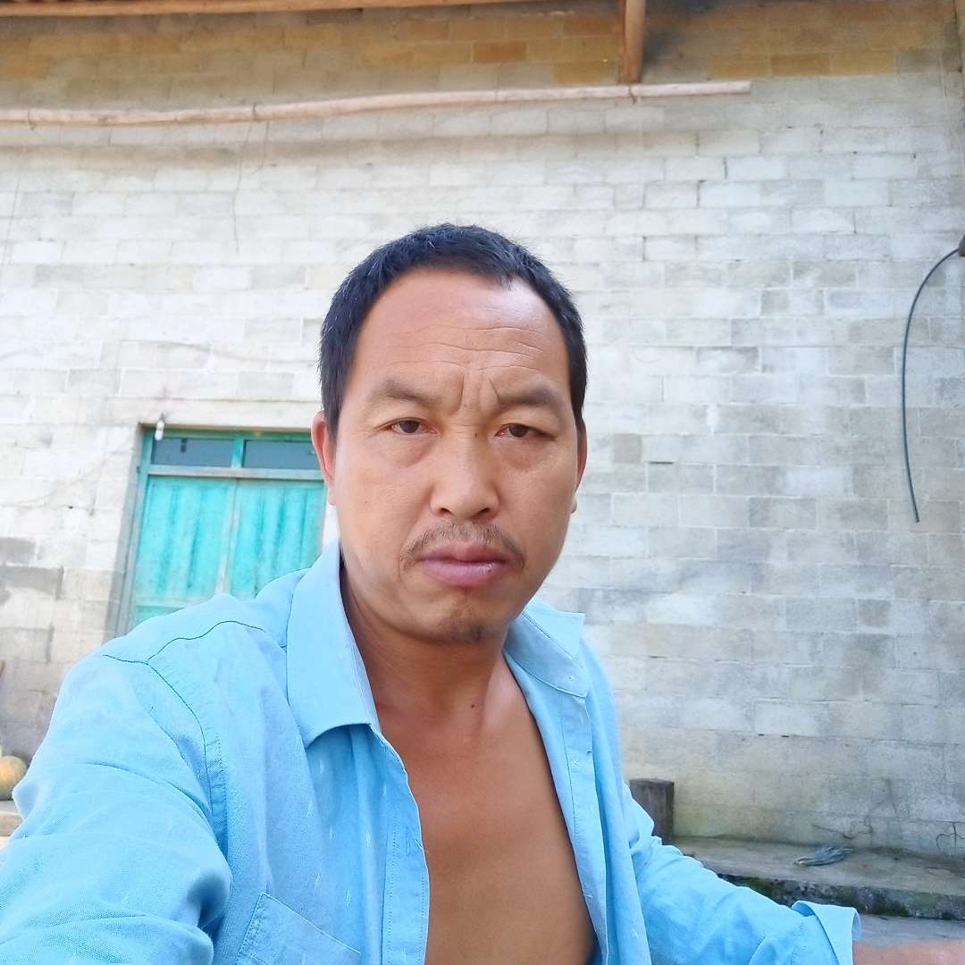 数据线苦恋傲娇的照片