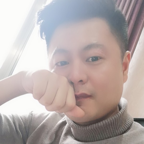 爱说谎的坏人的照片