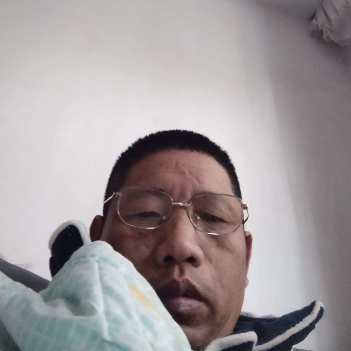 乐观用羽裳的照片