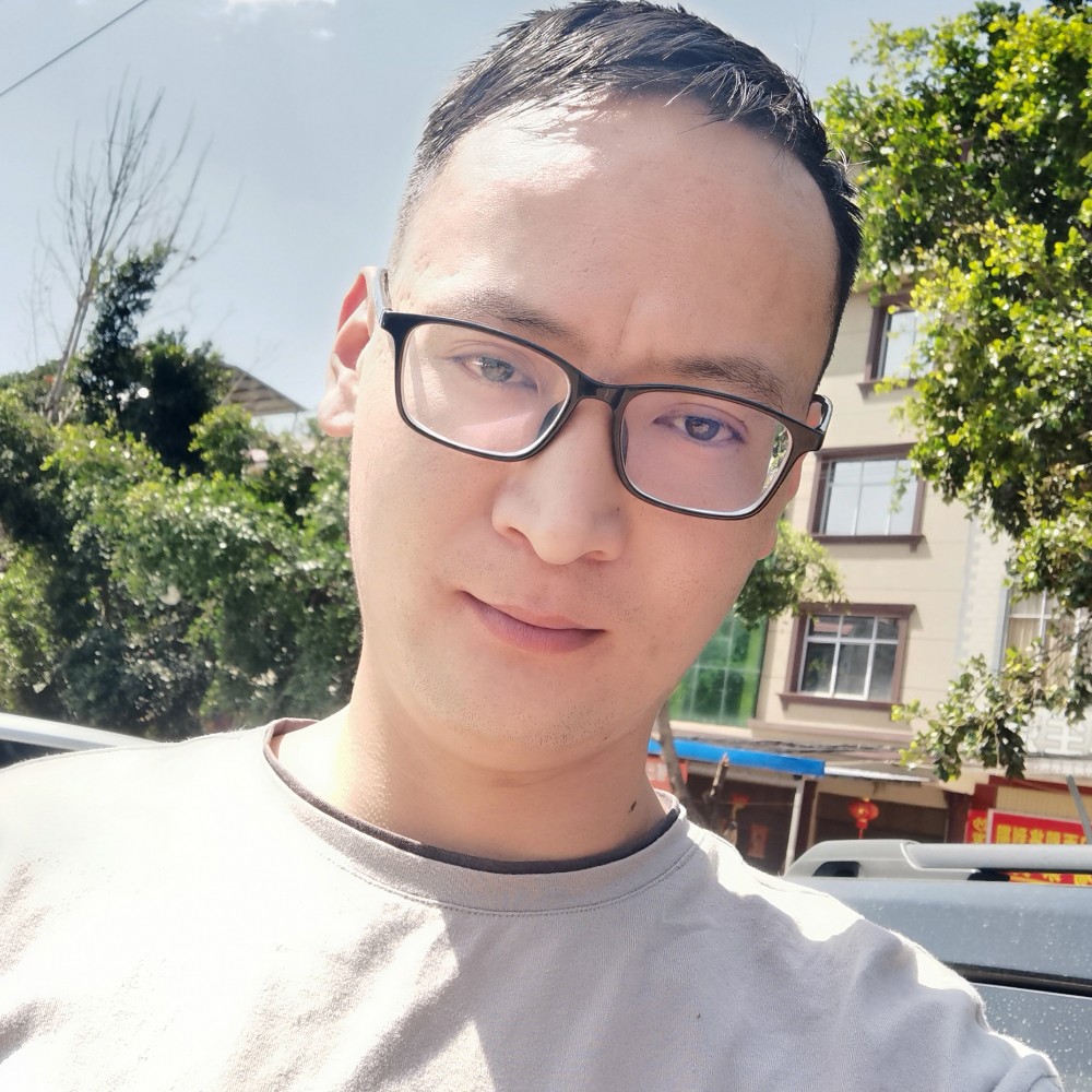 顺利愿忘忧的照片