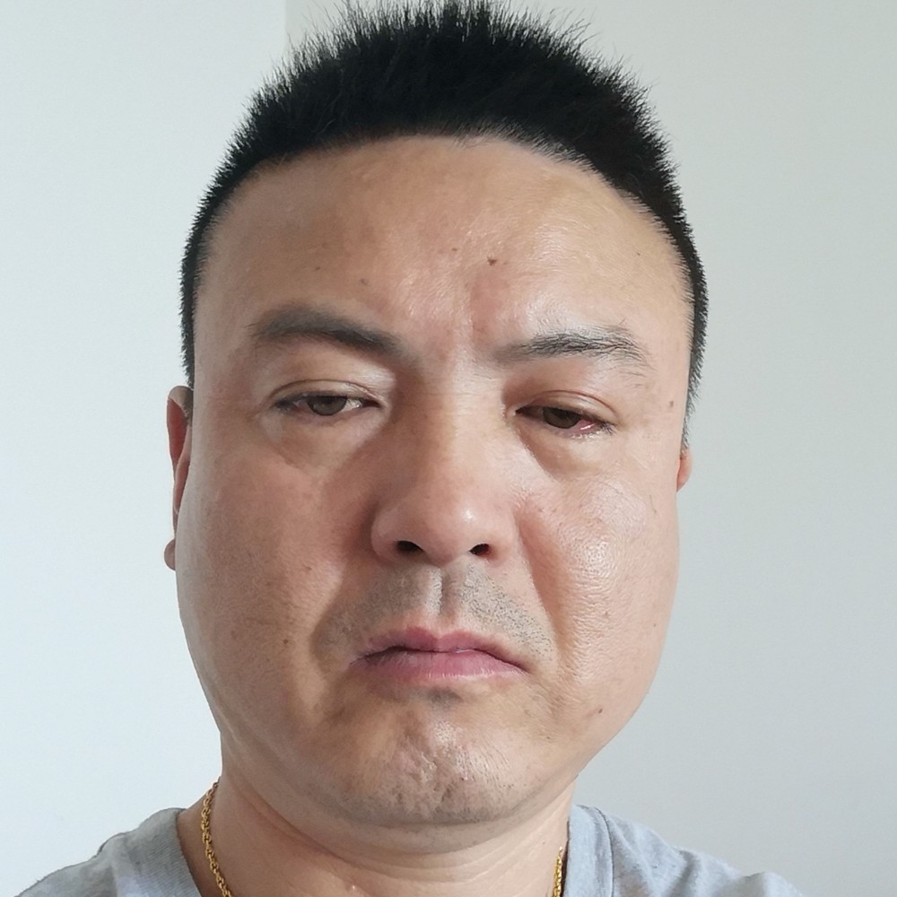 飞翔的吴的照片