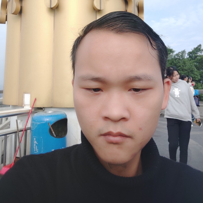 杨浩90的照片