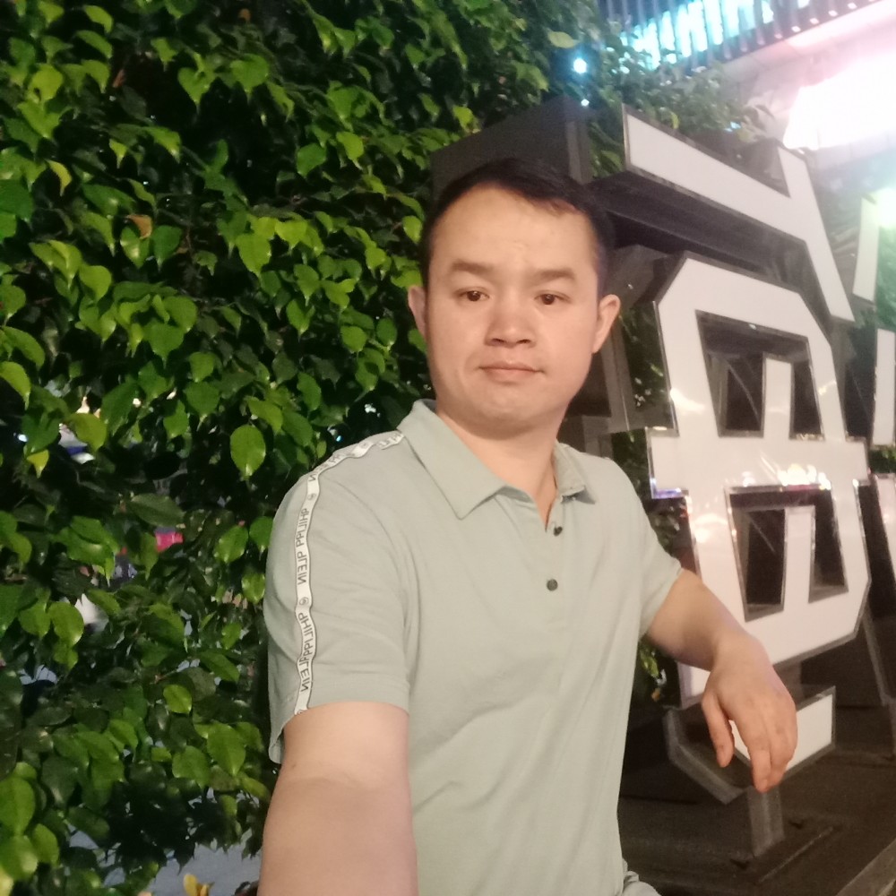 追寻挽手橘子的照片