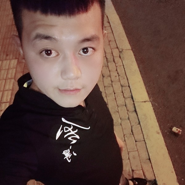 纯情踢鱼的照片