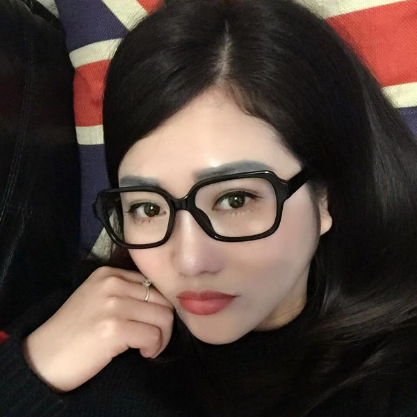 小蘑菇迷路的照片
