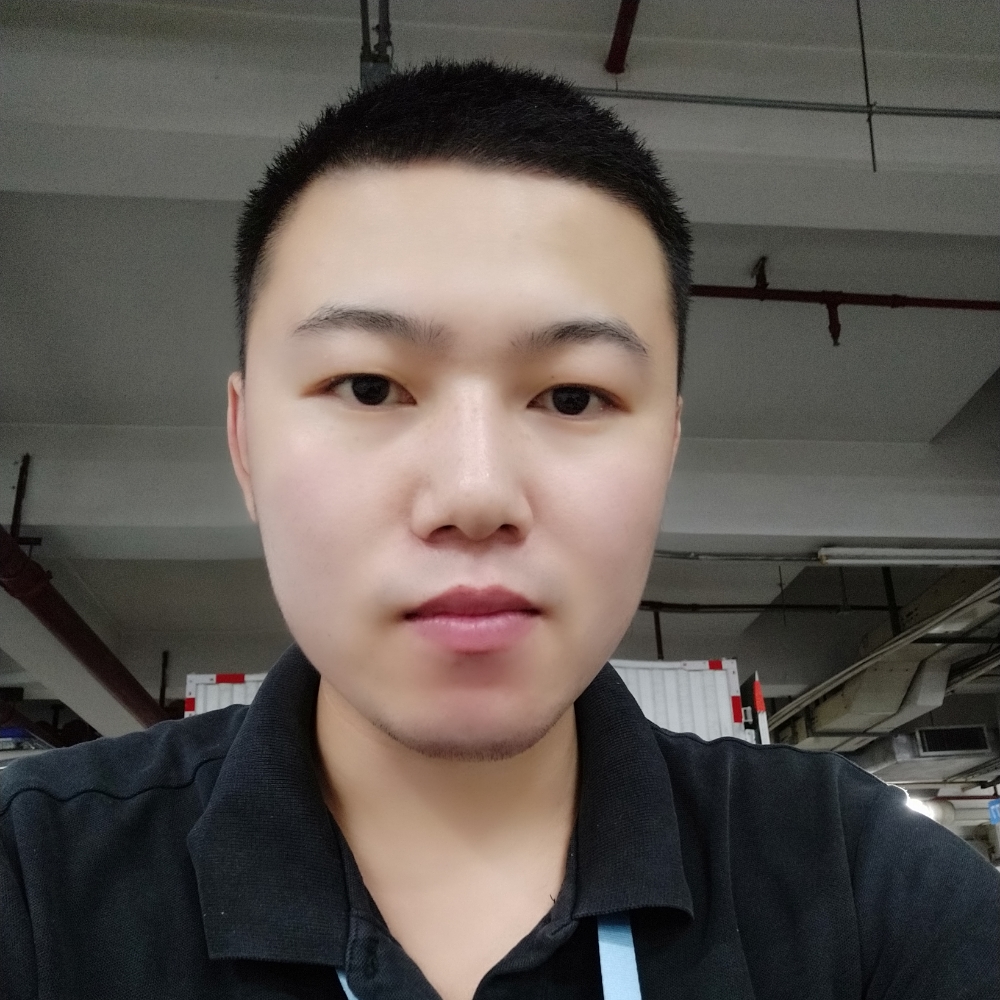 俊秀邂逅冰淇淋的照片