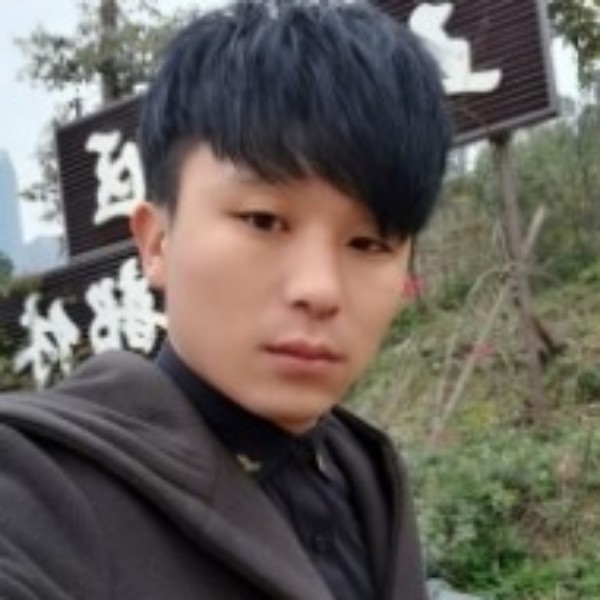 小鑫丿的照片
