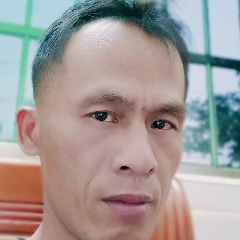 指甲油深拥美满的照片
