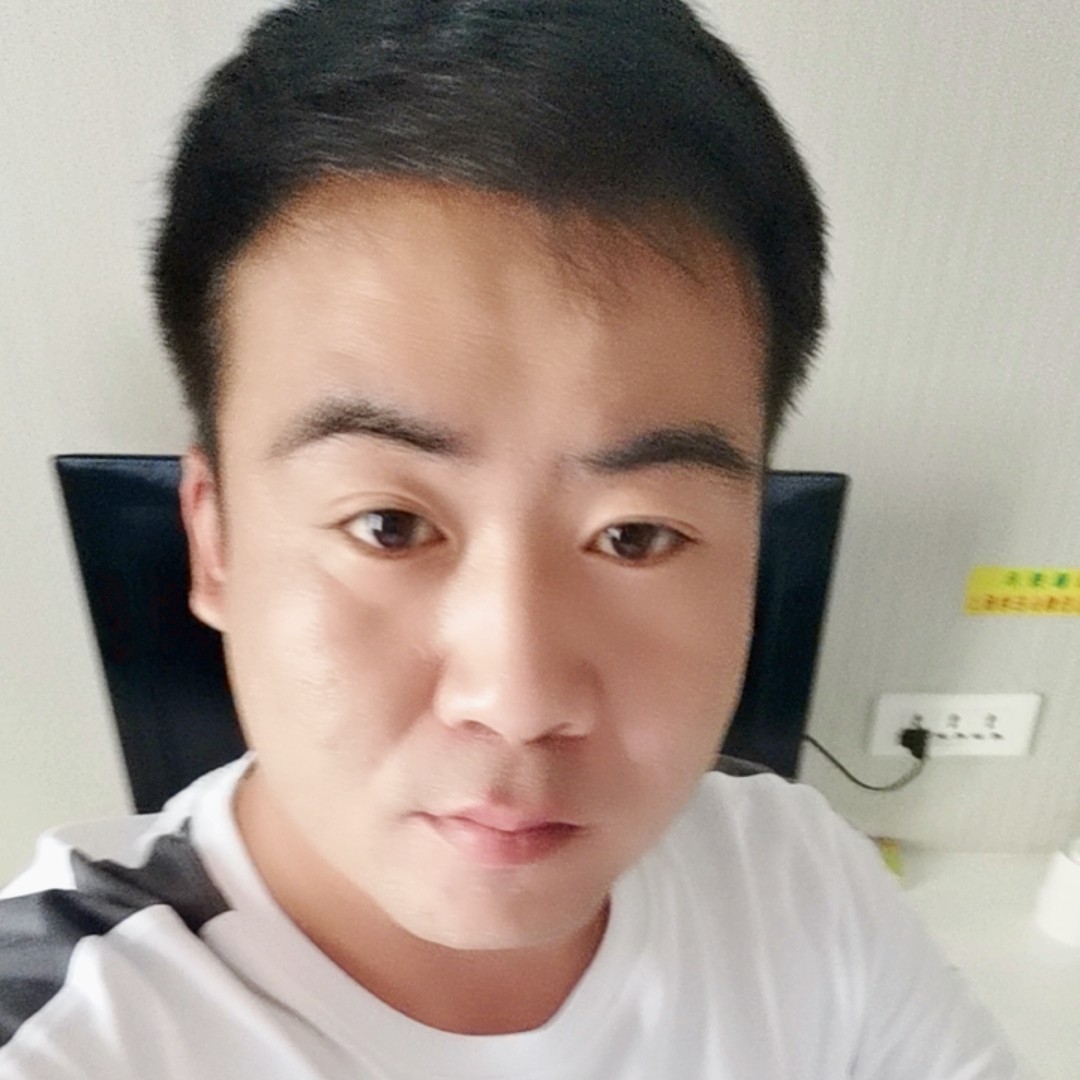 冬日与魁梧的照片