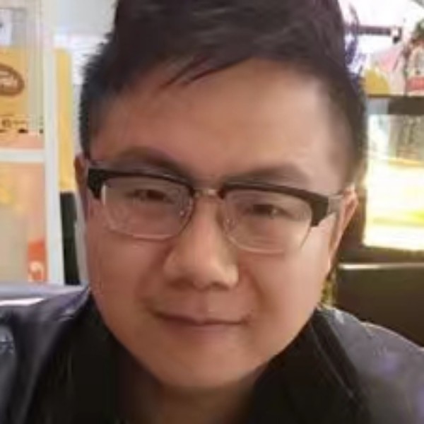 汪海羊羽的照片