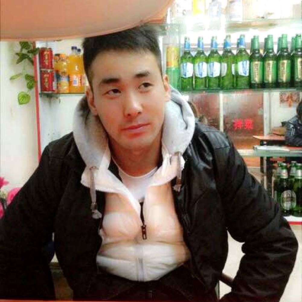 陌殇爱恋谁的照片