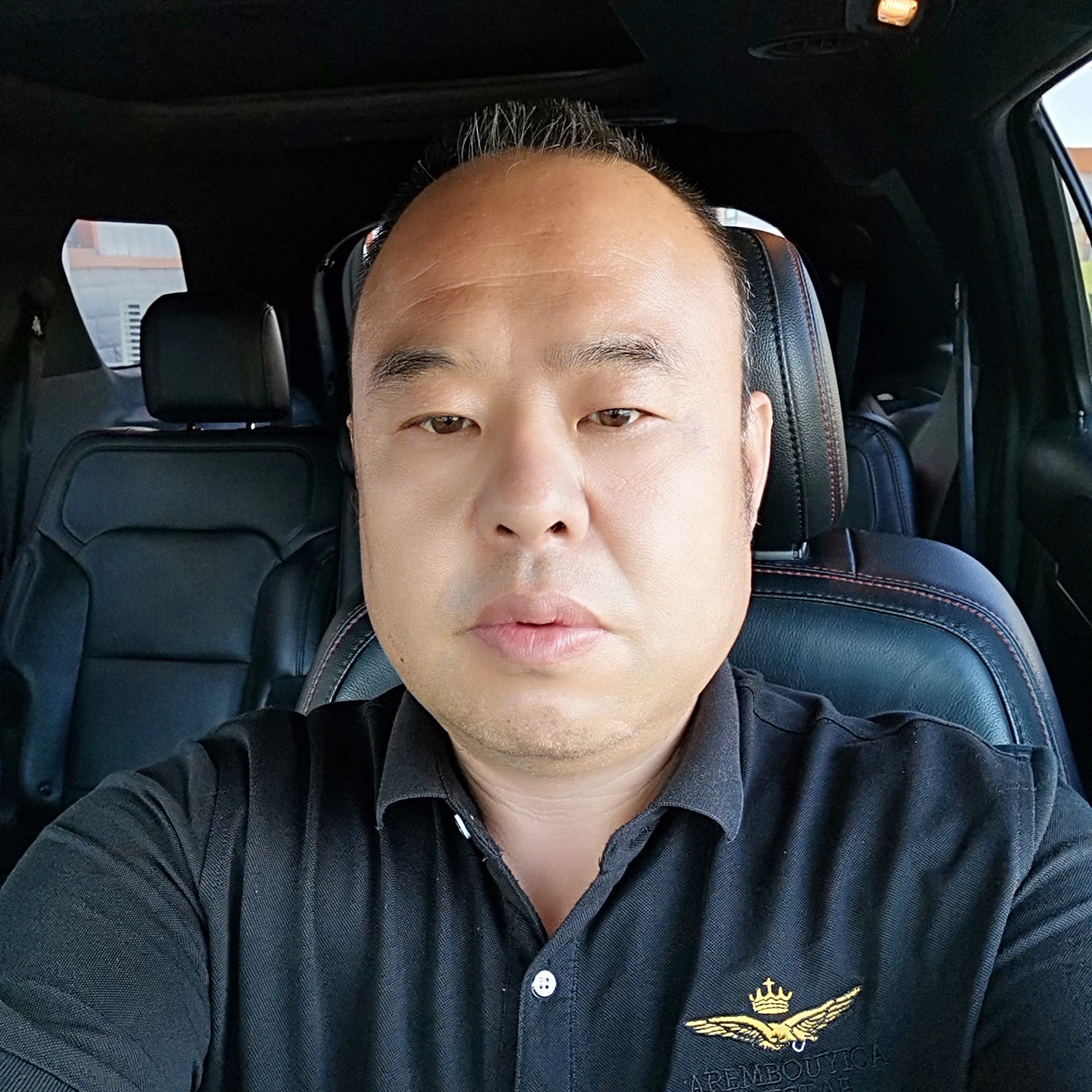 深情深拥荔枝的照片