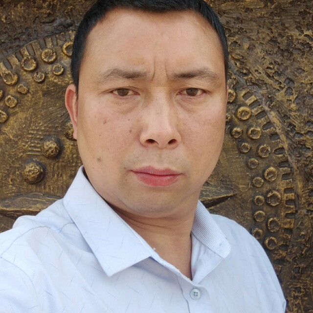 青衣暧昧的照片